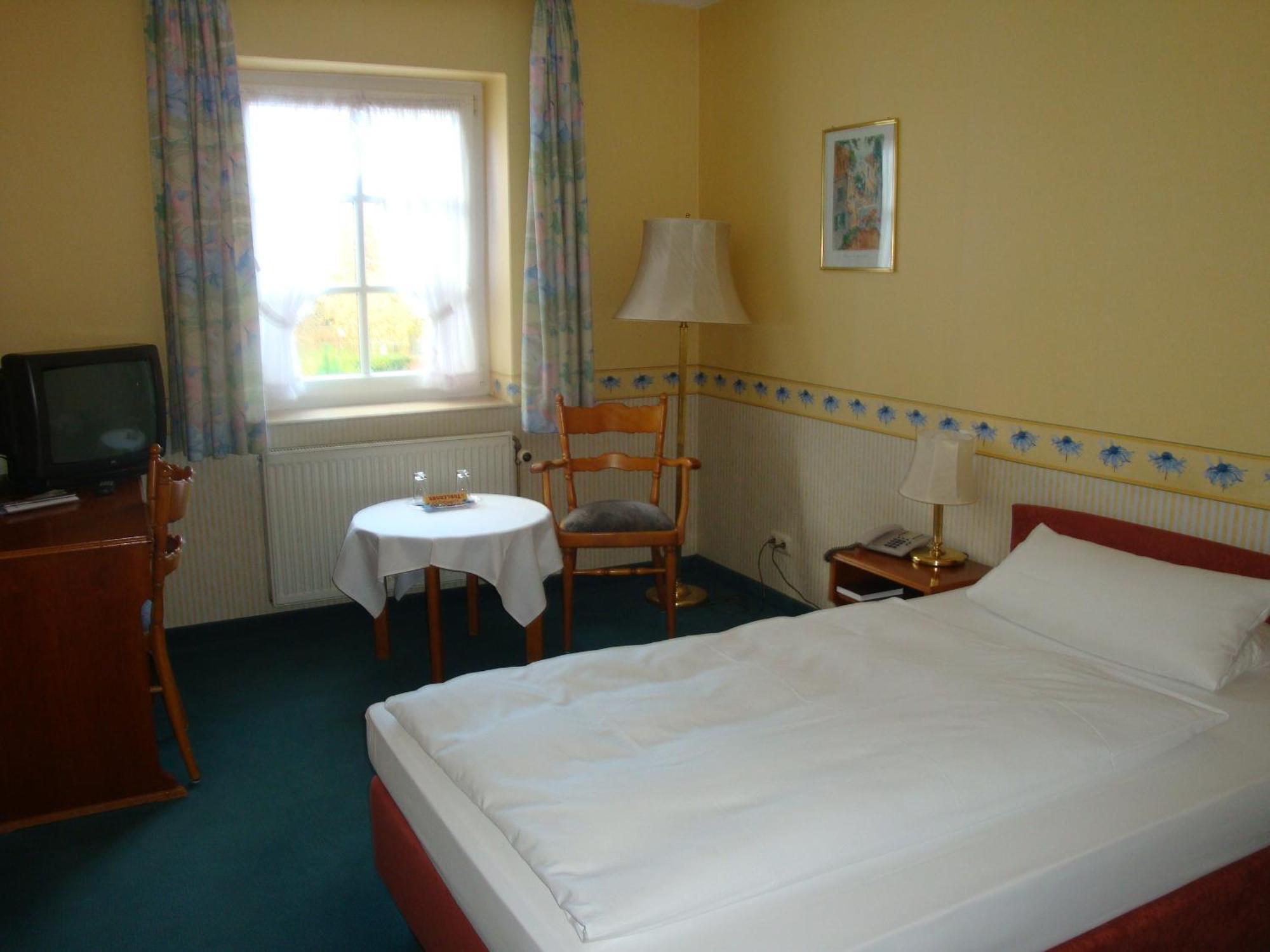 Hotel Burg-Muehle Gelnhausen Bilik gambar