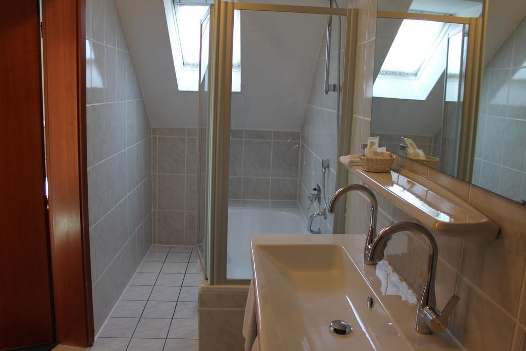 Hotel Burg-Muehle Gelnhausen Luaran gambar